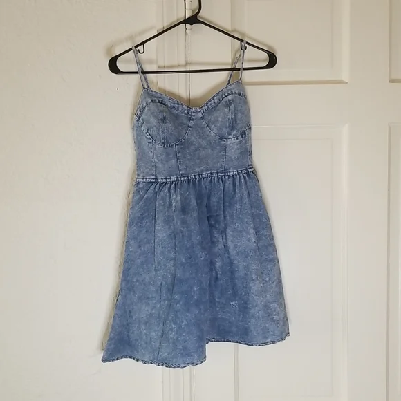Modcloth En Creme Acid Wash Jean Mini Dress S - Picture 2 of 6